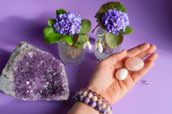Découvrez les bienfaits du bracelet améthyste pour vous